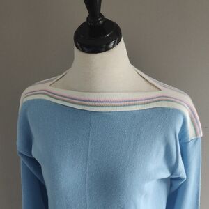 Vintage Elegant Pastel Blue Sweater with Striped Details In Excellent Condition